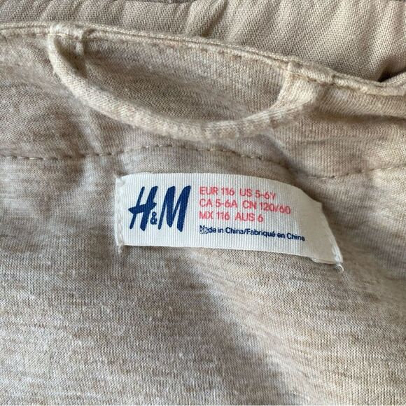 H&M Vest Faux Fur Vest Teddy bear Ears removable hood Beige Size 5/6 years - Picture 4 of 11